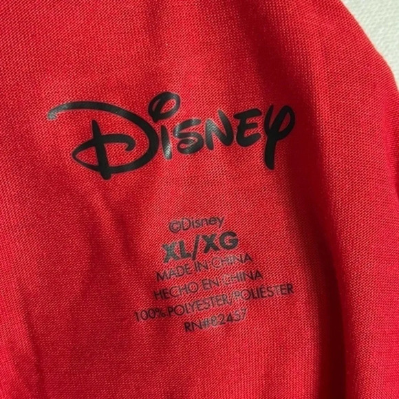Disney • Grey Red Minnie Mouse Holiday Christmas Tee Shirt - Picture 4 of 4